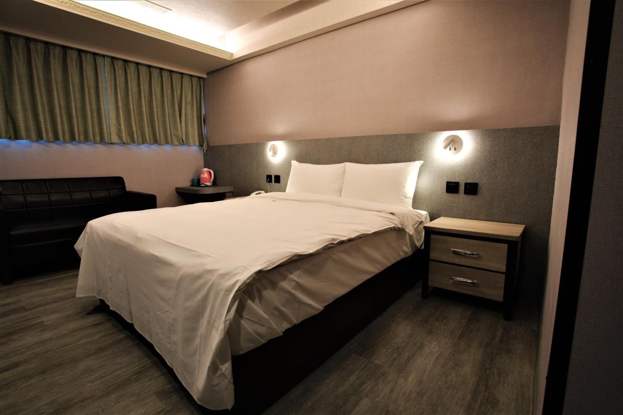 โกลเดน โฮม โฮเต็ล Hotel ไทเป ภายนอก รูปภาพ
